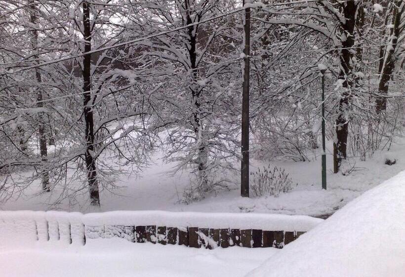 Отель Podzamcze