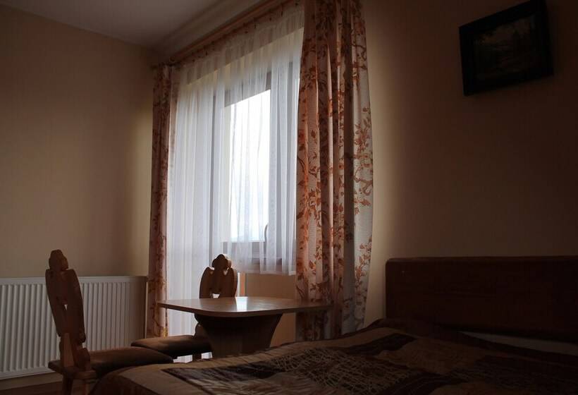 هتل Pokoje Gościnne Kamińscy