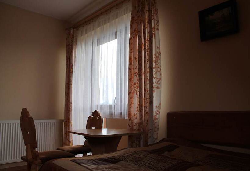 هتل Pokoje Gościnne Kamińscy