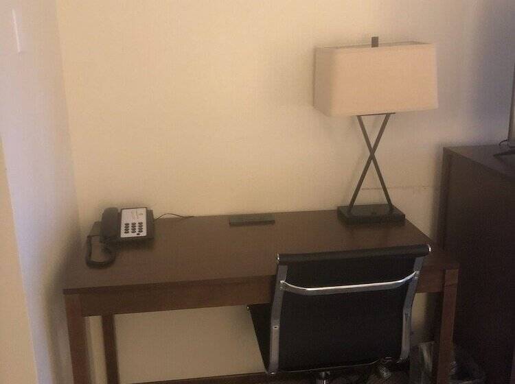 호텔 Red Lion Inn And Suites La Pine, Oregon