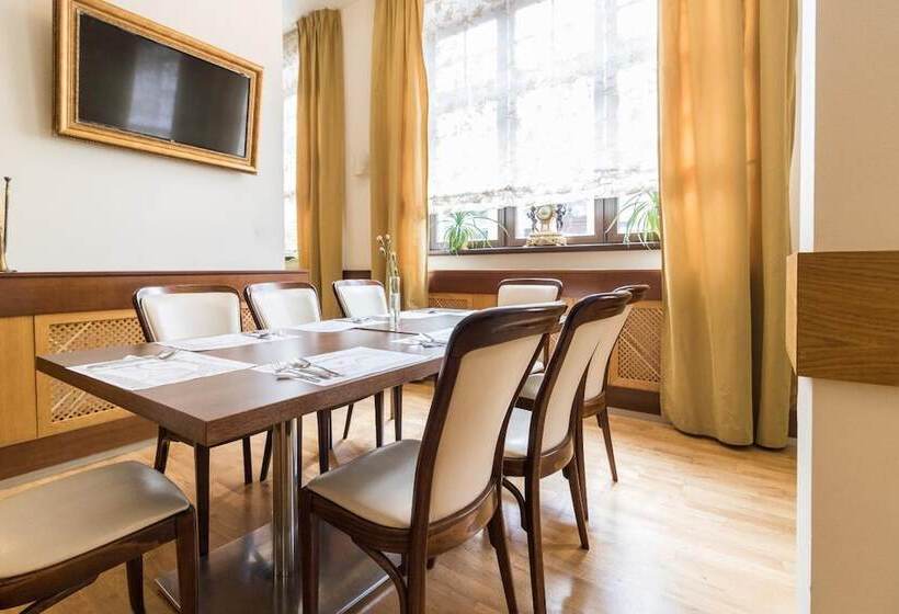 בית מלון כפרי Vabank