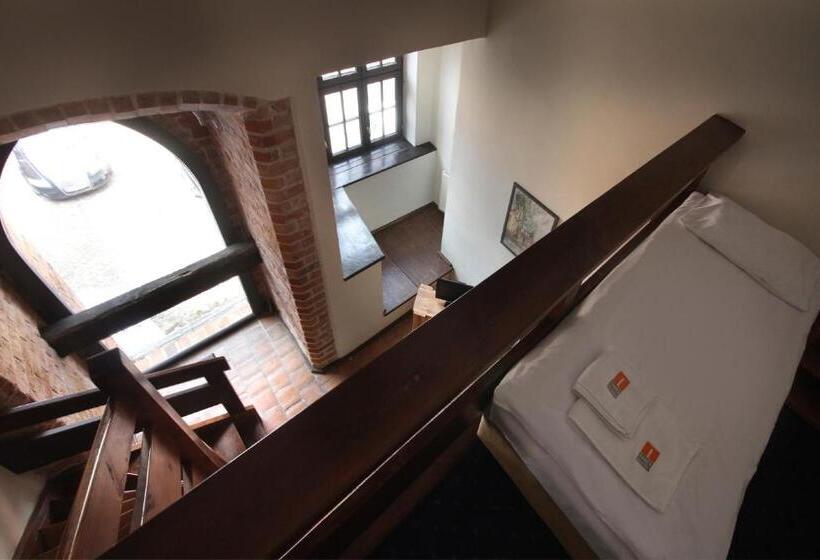 בית מלון כפרי Zamek Reszel