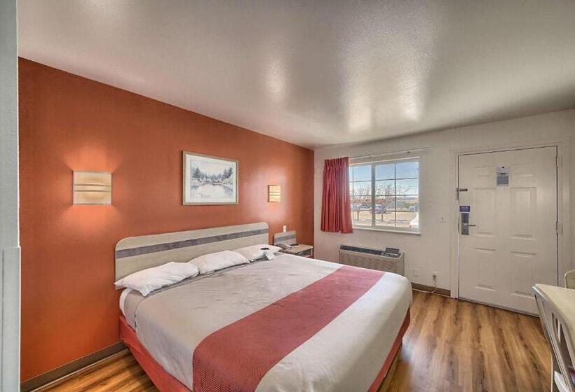 Motel 6kerrville, Tx