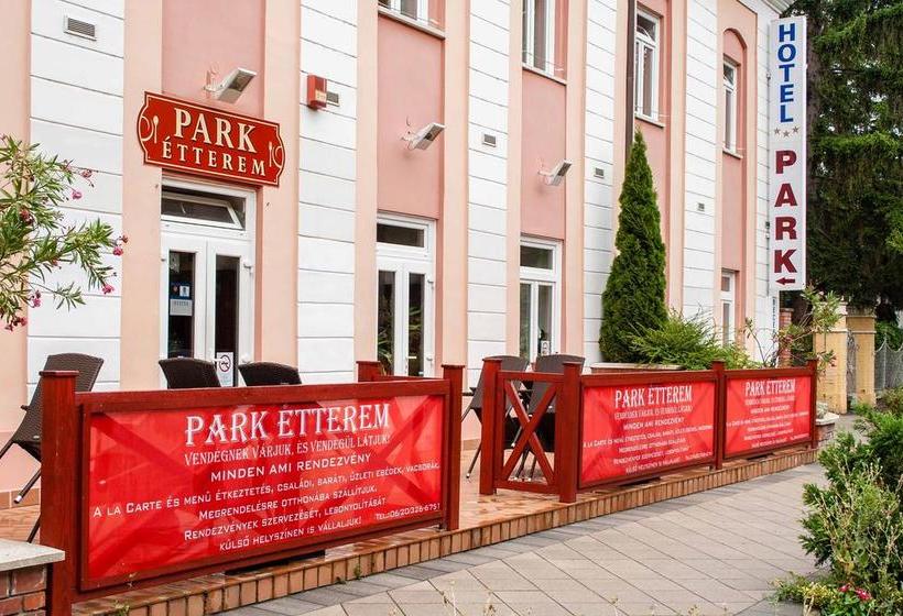 فندق Park  & étterem, Nagyatád