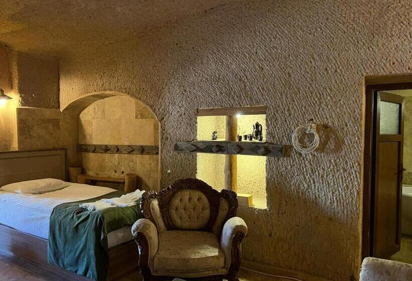 فندق صغير Yeşilöz Inn Cave Otel