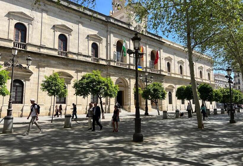 تختخواب و صبحانه Atico Catedral   Aloha Sevilla