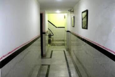هتل Ajay International Agra