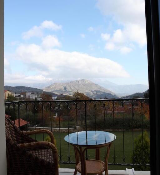 בית מלון כפרי Alexander Mountain Resort