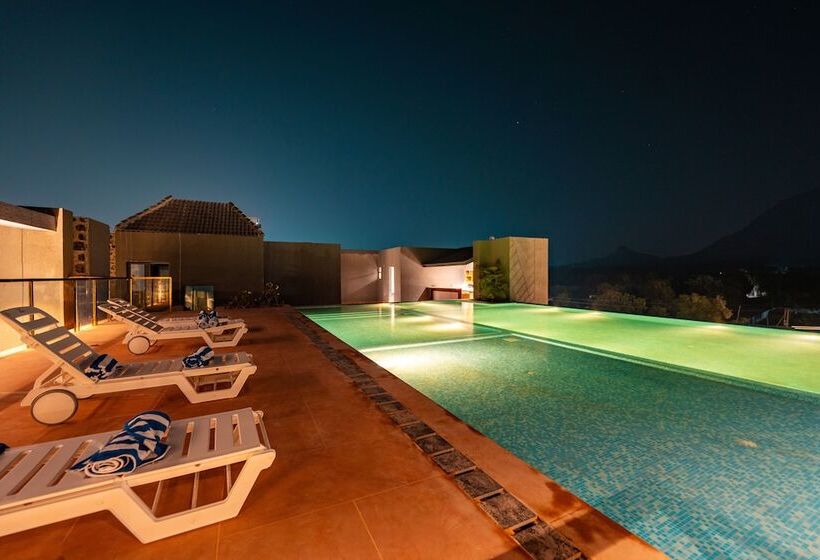 فندق Basalt Paradise Resort And Spa