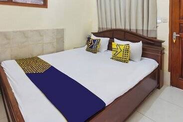 هتل Oyo Life 93405 Montong Are Residence