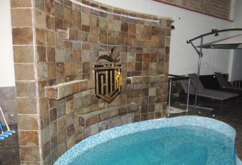 هتل Residencial Carmani
