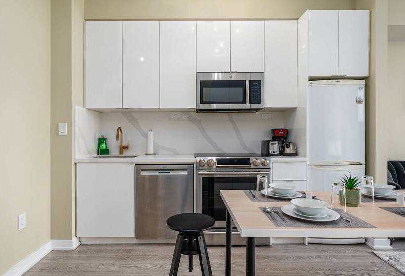 هتل Rs Boutique Suites   Fort York