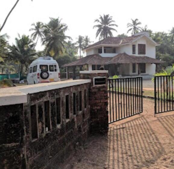 هتل Samudra Darshan Beach House,mangaluru
