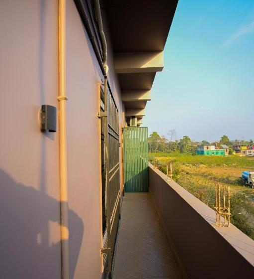 پانسیون Kesar Nivas Luxury Guest House