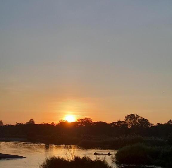 膳宿费 Sun Down Dondet Bungalows