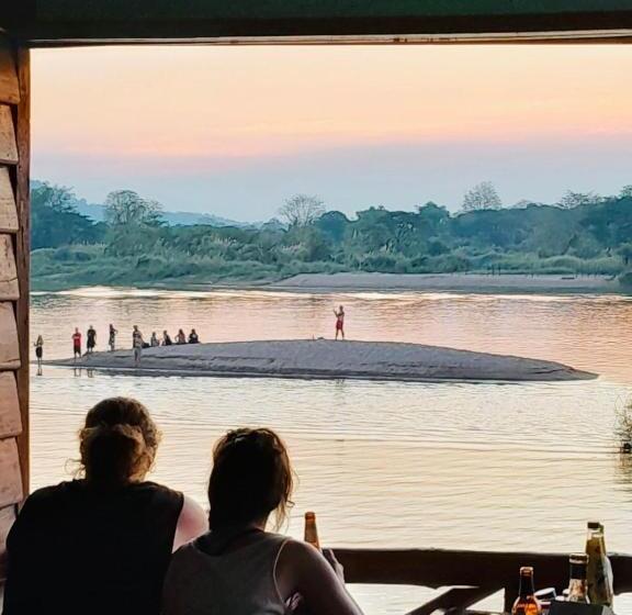 膳宿费 Sun Down Dondet Bungalows