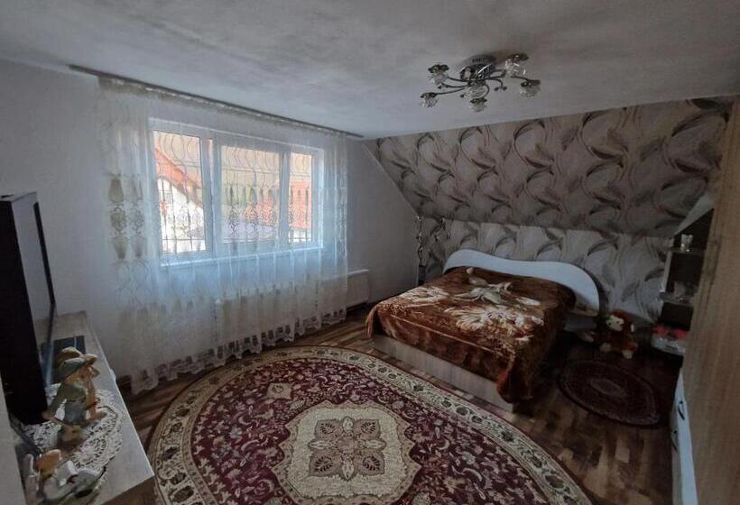 بنسيون Casa Tru