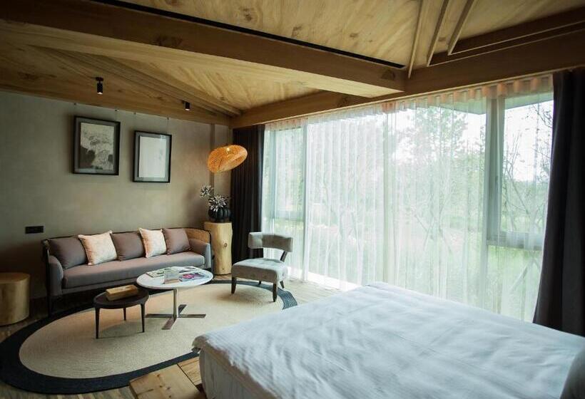 استراحتگاه The Forest Museum