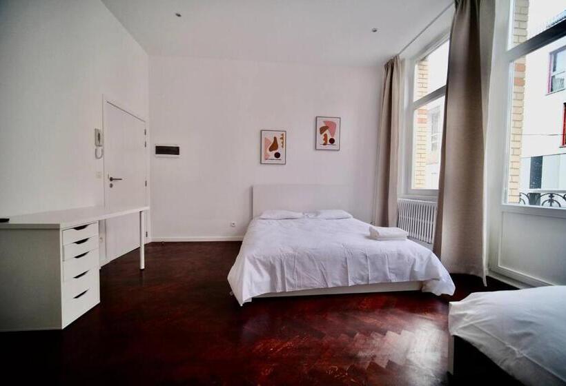تختخواب و صبحانه Smart Appart Brussels North