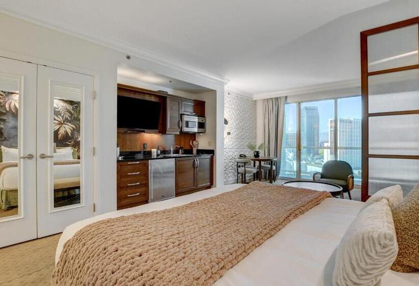 Elite Studio Mgm Signature Balcony Strip View