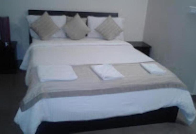 فندق Bota Royal Luxury Suites,koppa