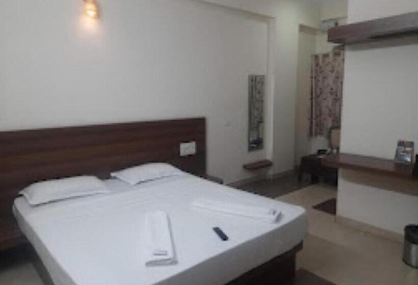 酒店 Mandara Residency,padu