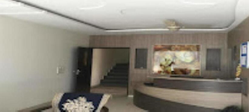 בית מלון כפרי Shree Radha Madhav Residency Vrindavan