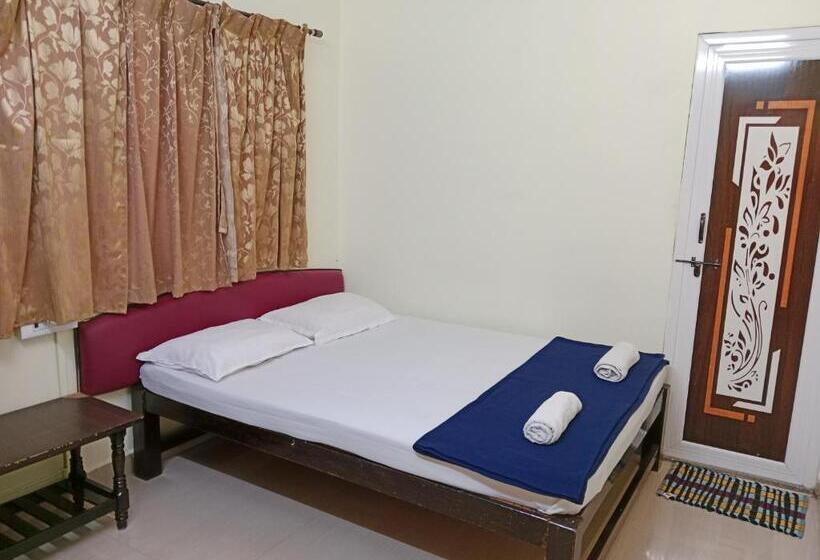 هتل Sunanda Lodge