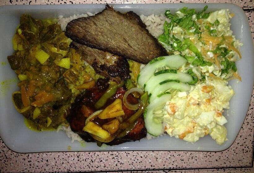 Kingston Airport Bed And Breakfast