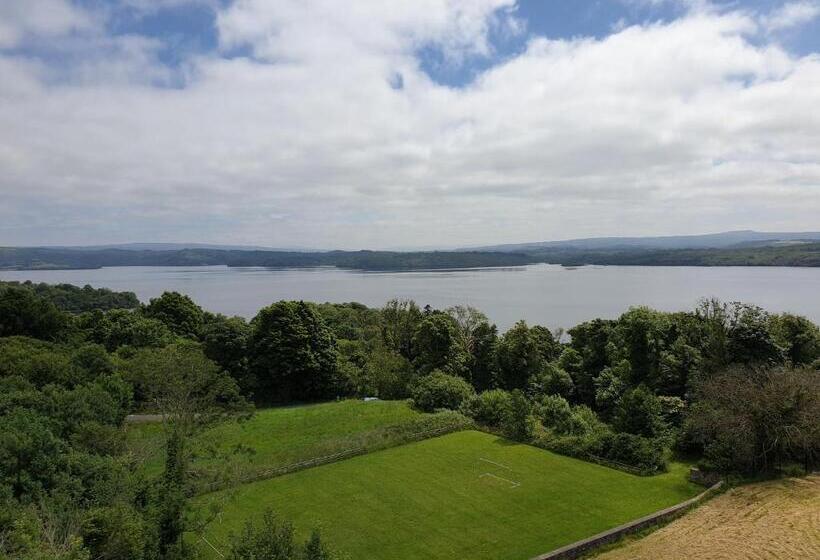 Lila Lake Isle Luxury Apart