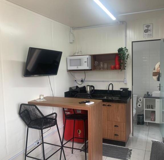 ペンション Container Guest House