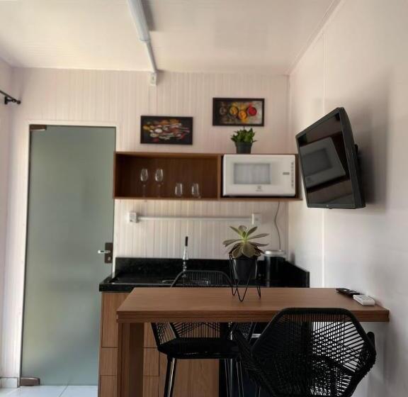ペンション Container Guest House