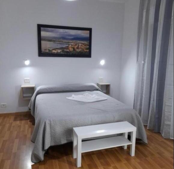 پانسیون Milazzo La Porta Delle Eolie 2.0