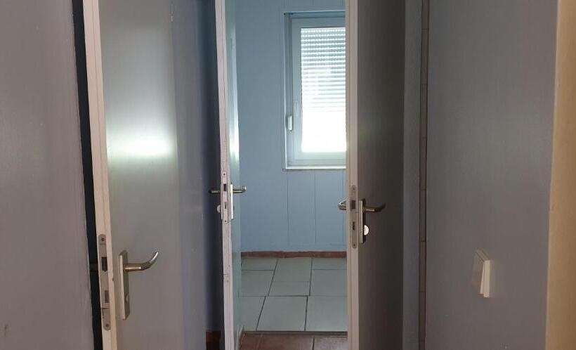 Пансион Monteur Zimmer Häger