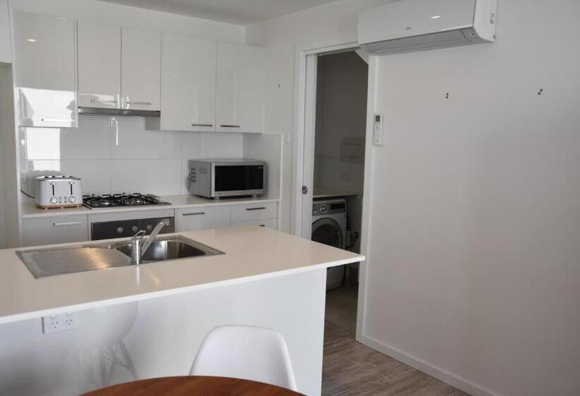 Курорт Peninsula Beachside Accommodation