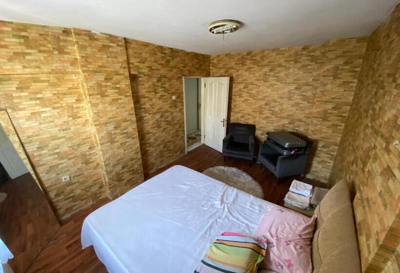 هاستل Kuzey’s Home