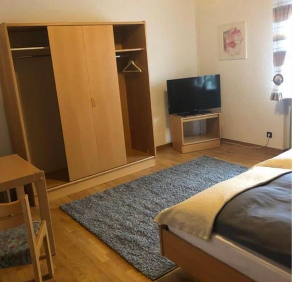 ユースホステル Lenche Gasthaus Neumayer