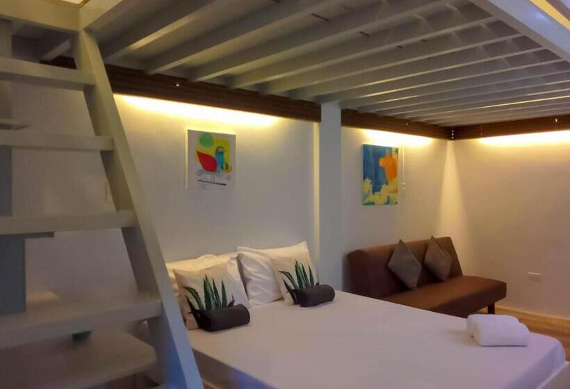 Coco Cavana Resort