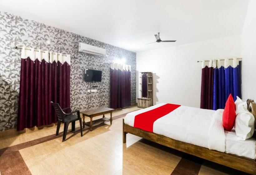 Hotel Goroomgo Purple Villa Bhubaneswar