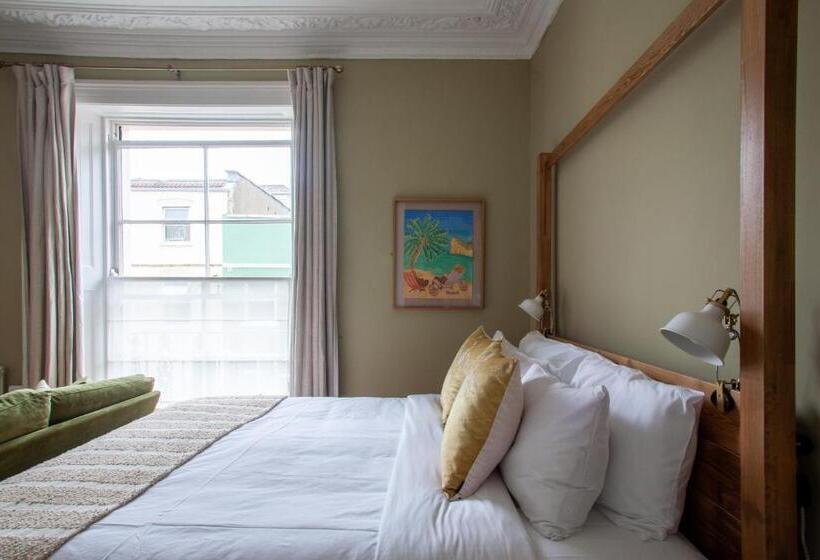 هتل Lido Townhouse