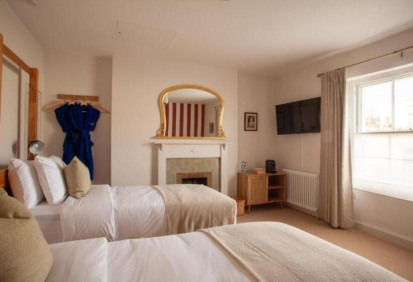 هتل Lido Townhouse