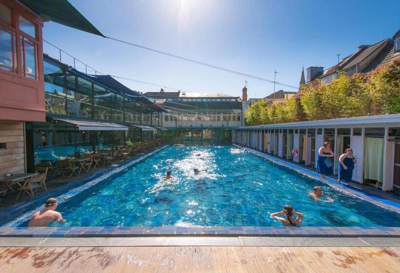 هتل Lido Townhouse