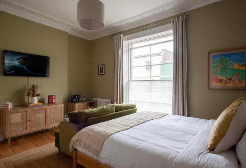 هتل Lido Townhouse