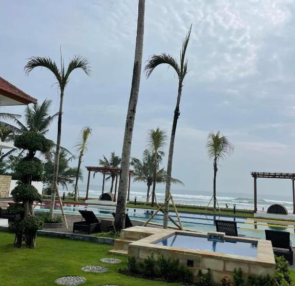 هتل Rejuvenate Resort And Restaurant
