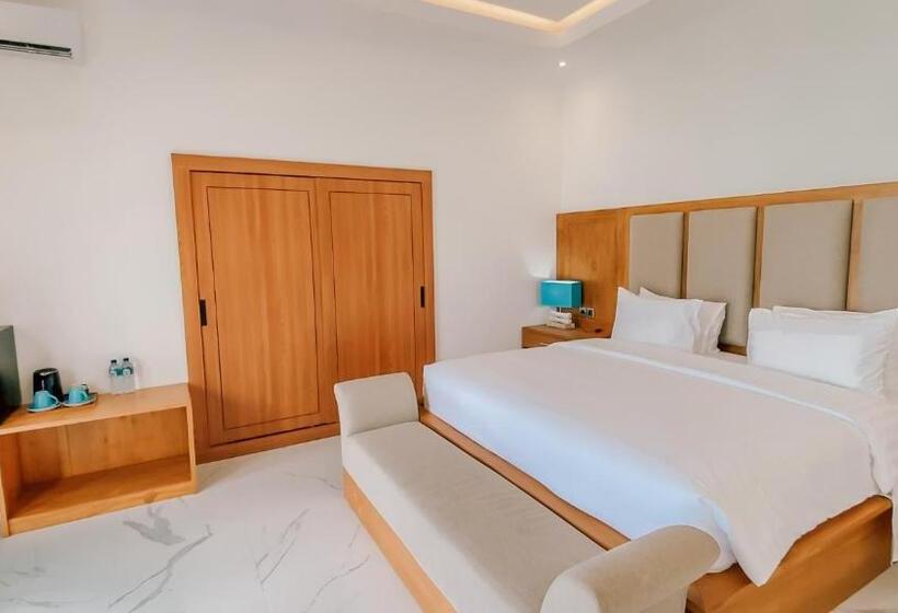 هتل Rejuvenate Resort And Restaurant