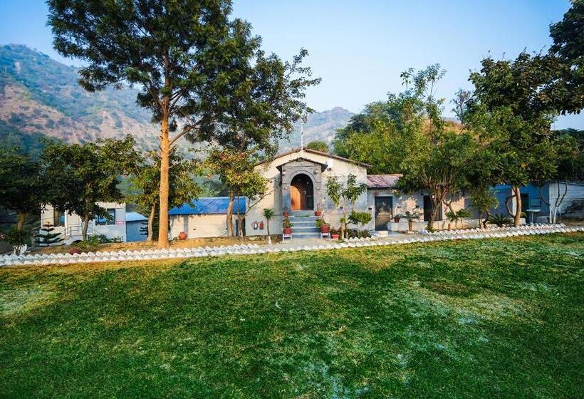 בית מלון כפרי The Forest Lake View Resort