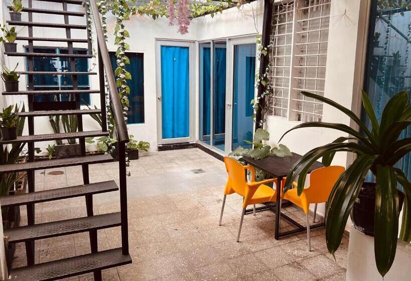 پانسیون Casa Cabieles Hostal