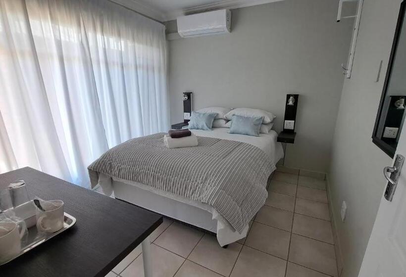 ペンション Chrisserus Guest Rooms