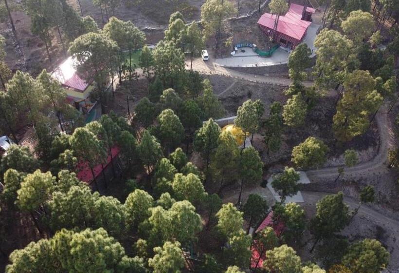 אתר נופש Shiv Forest Villas