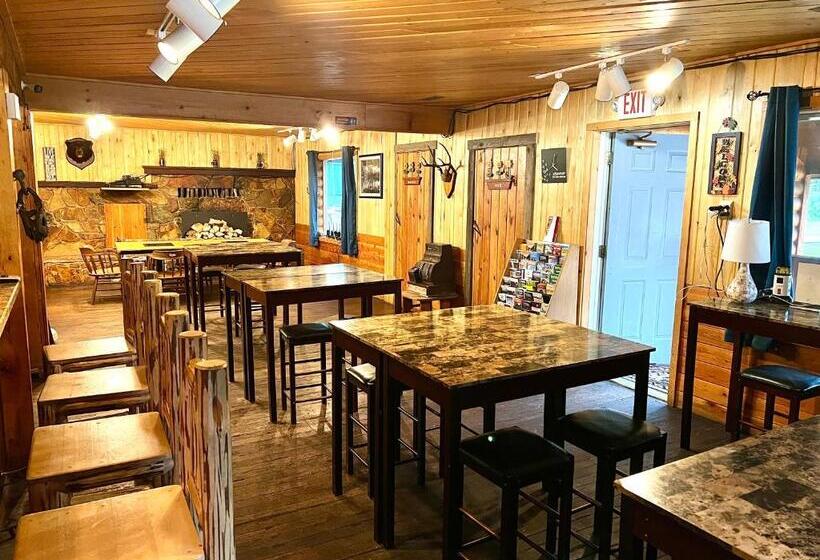 Triple G’s Resort   Cabin 11
